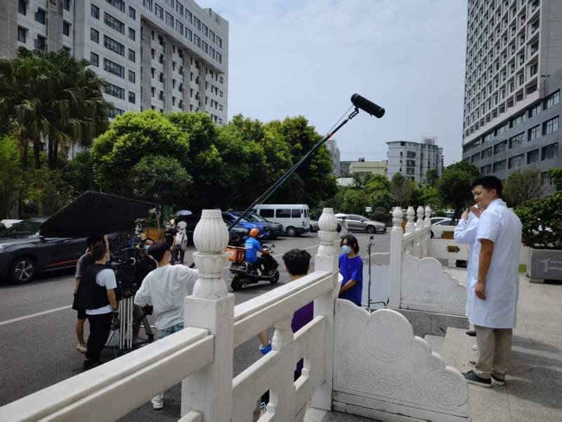 瑞丽市广告片拍摄公司低成本实现高规格制作的诀窍